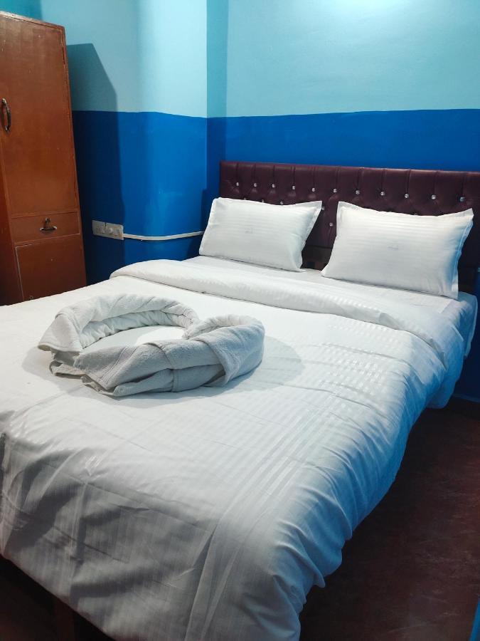 Om Baga Residency Hotel ภายนอก รูปภาพ
