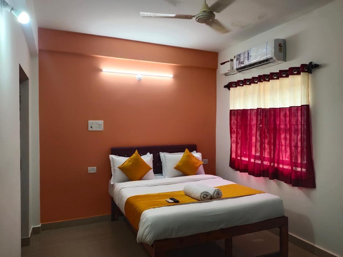 Om Baga Residency Hotel ภายนอก รูปภาพ